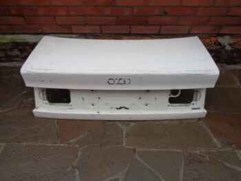 Крышка багажника (дверь задняя) AUDI 100 (91-94г) СЕДАН