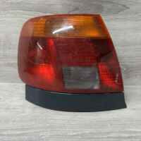 Фонарь задний левый AUDI A4 (94-98г) Фонарь задний левый AUDI A4 (94-98г)