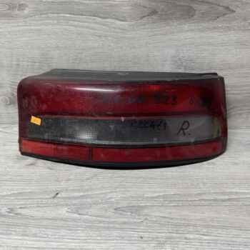 Фонарь задний правый MAZDA 323 BG (89-94г) ХЭТЧБЭК Фонарь задний правый MAZDA 323 BG (89-94г) ХЭТЧБЭК