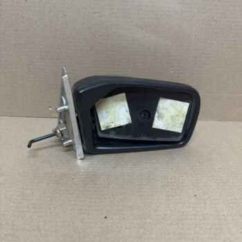 Зеркало правое MERCEDES W123 (75-85г) МЕХАН Зеркало правое MERCEDES W123 (75-85г) МЕХАН