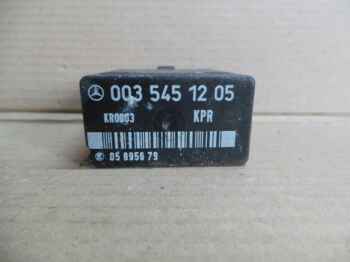 Реле бензонасоса MERCEDES W124 (85-93г) E124 (93-95г) Реле бензонасоса MERCEDES W124 (85-93г) E124 (93-95г)