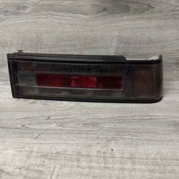 Фонарь задний правый MITSUBISHI GALANT (94-96г) Фонарь задний правый MITSUBISHI GALANT (94-96г)