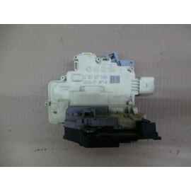 Замок двери передней правой VW PASSAT B6 (05г-)
