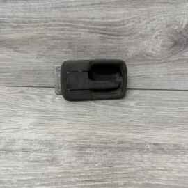 Ручка двери внутренняя передняя левая VW TRANSPORTER T2 (83-91г)